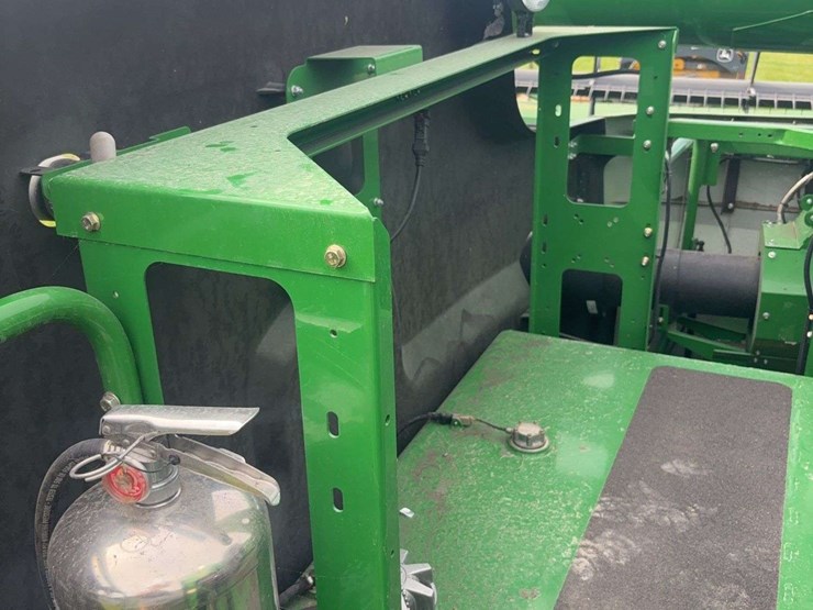 2013-john-deere-s670-image-59
