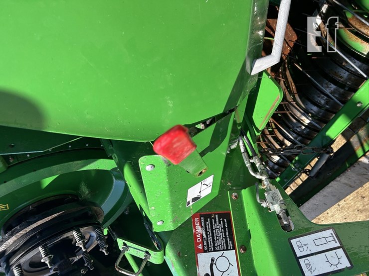 2016-john-deere-l340-image-61