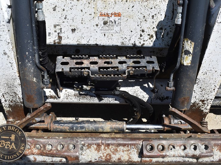2020-bobcat-t650-image-16