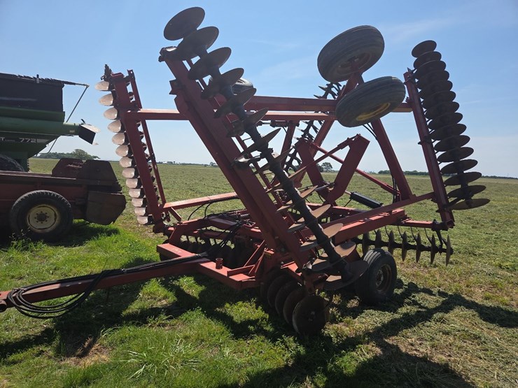 case-ih-496-image-1