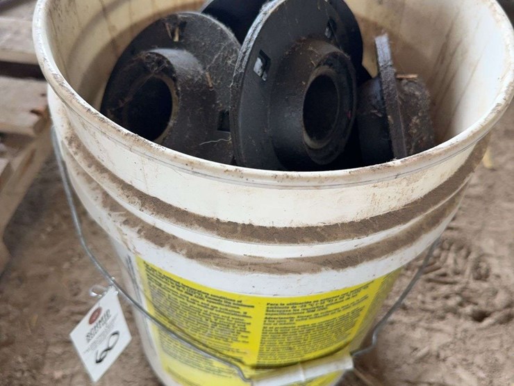 2210-greaseable-bearings-image-1