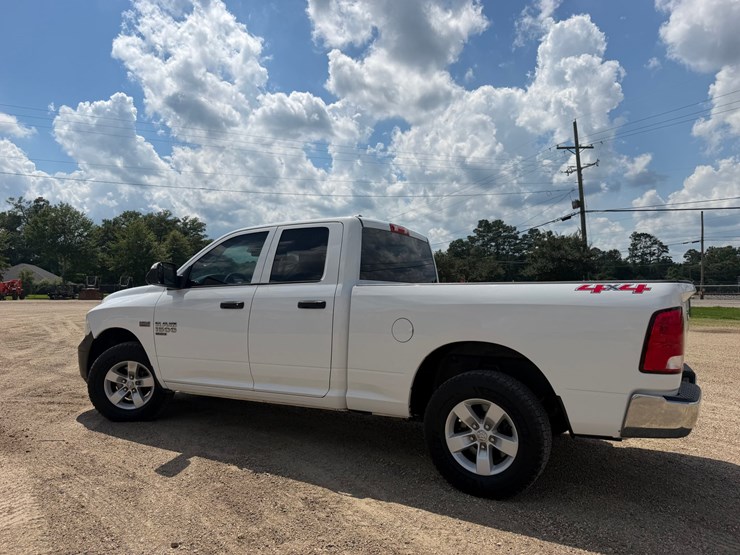2019-dodge-1500-image-4