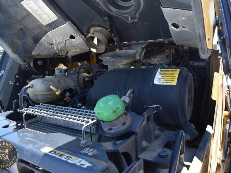 2019-deere-333g-image-27