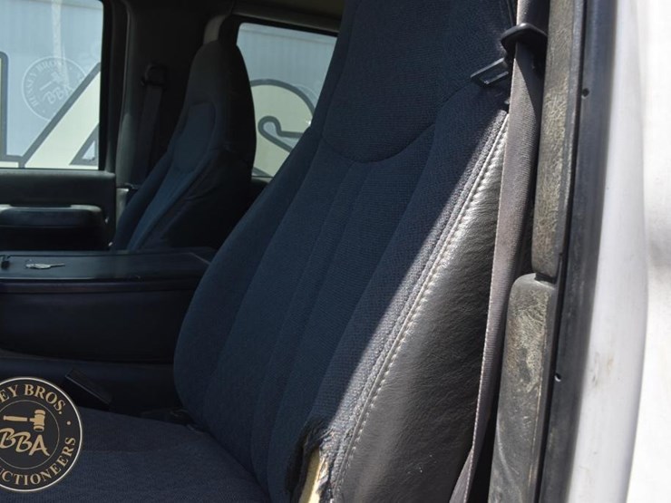 2006-chevrolet-kodiak-c4500-image-31
