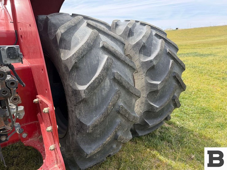 2013-case-ih-steiger-400-hd-image-40