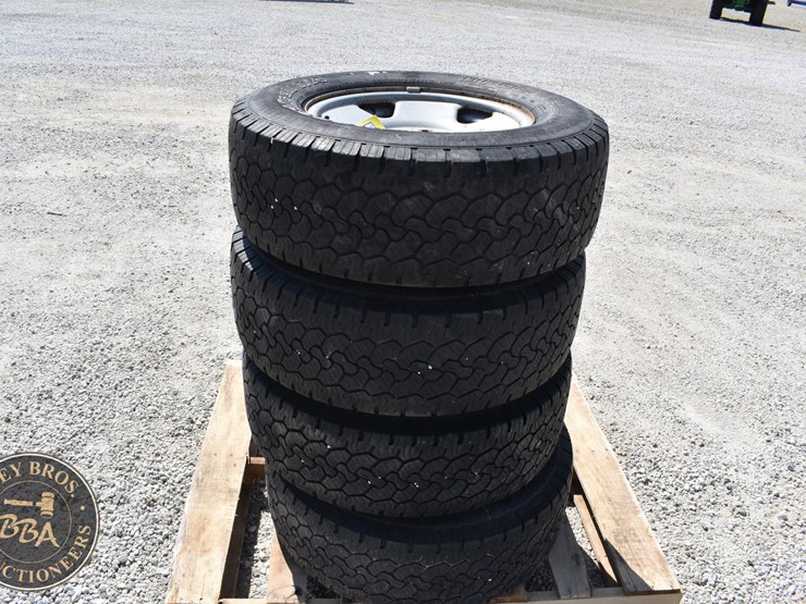 tires-bf-goodrich-rugged-trail-t/a-42945-image-6