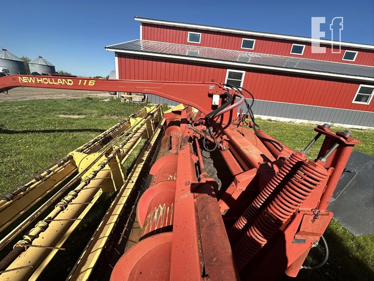 new-holland-116-image-21