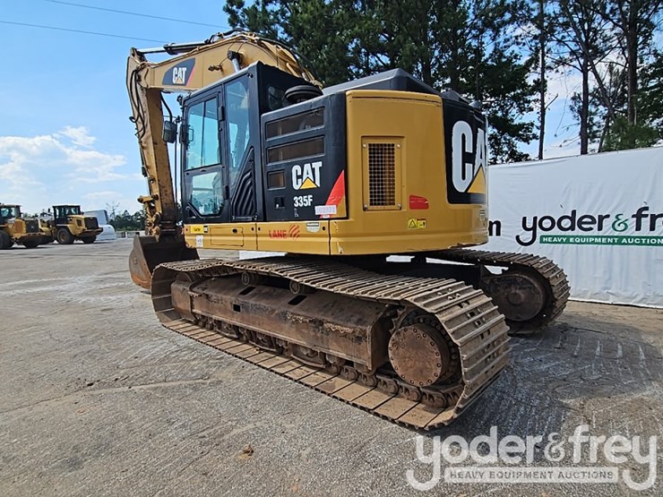 2018-caterpillar-335fl-image-3