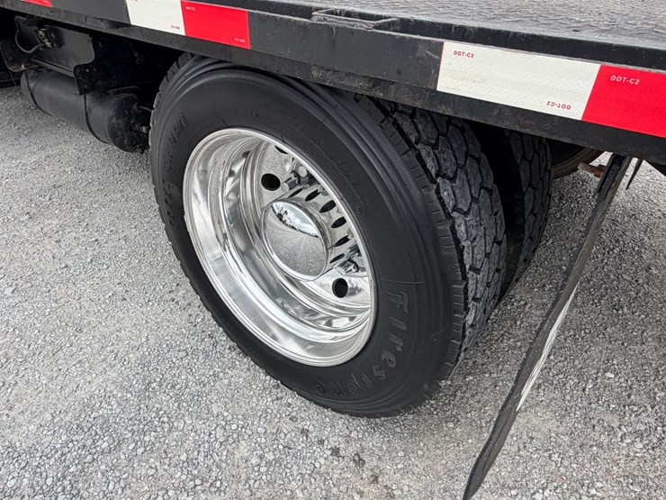 2005-international-durastar-4300-image-6