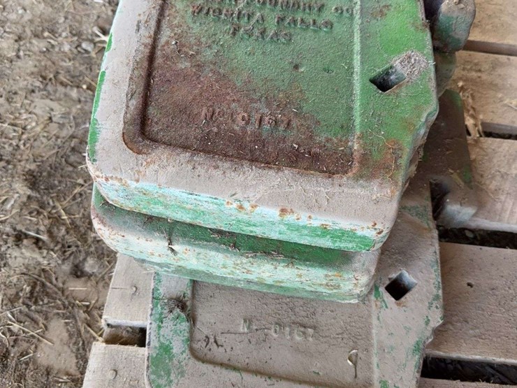 4-front-end-tractor-weights-image-2