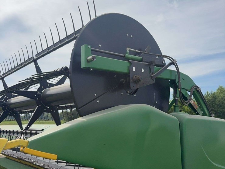 2014-john-deere-635f-image-31