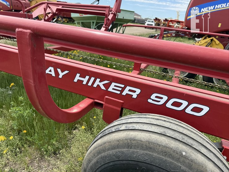 2023-proag-hay-hiker-900-image-14