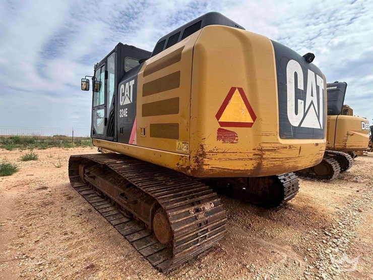 2012-caterpillar-324e-image-5