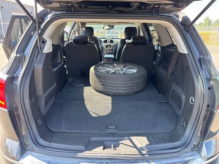 2017-buick-enclave-image-12