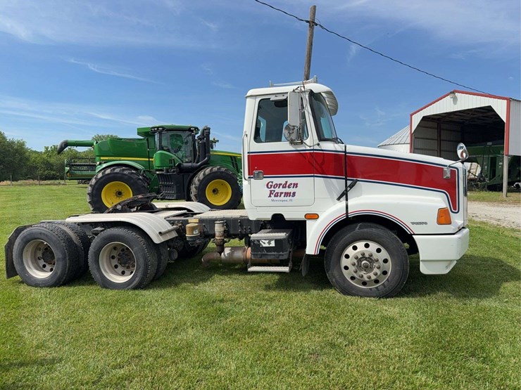 1996-cummins-m11-image-7