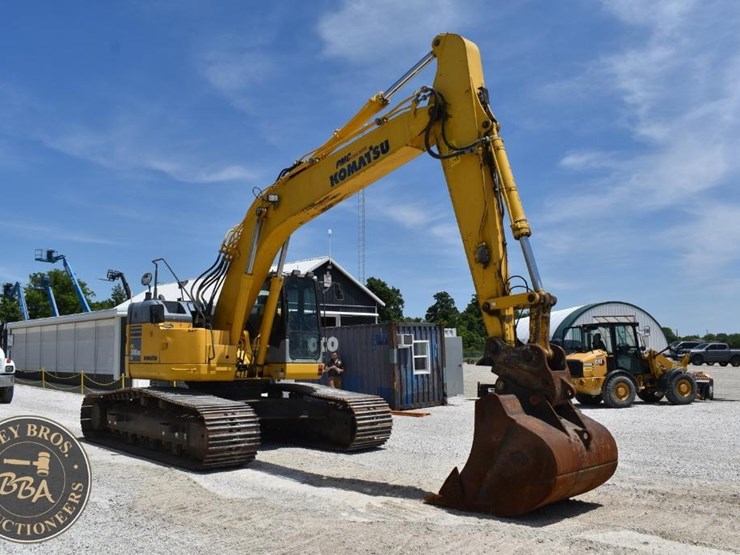2015-komatsu-pc308us-lc-3e0-image-15