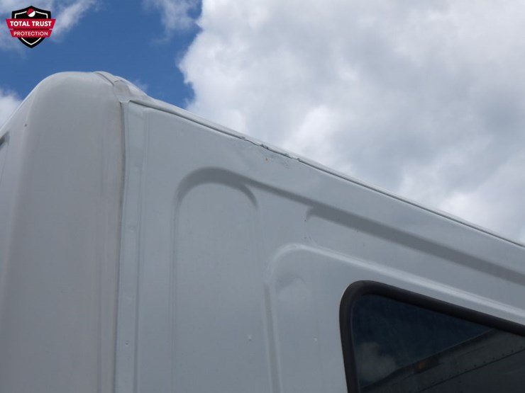 2019-hino-338-image-13