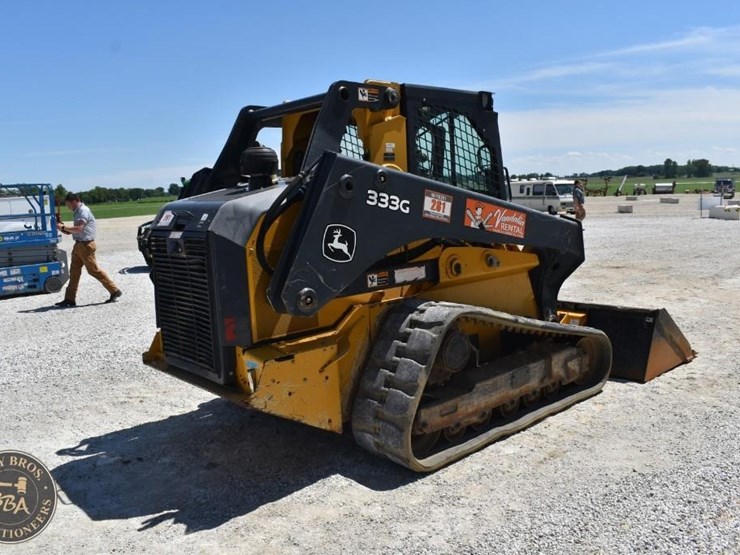 2019-deere-333g-image-11