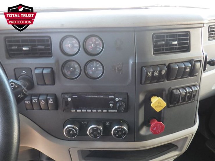 2022-peterbilt-579-image-20