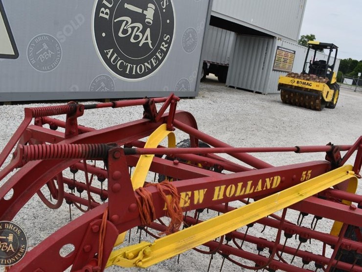 new-holland-55-image-17