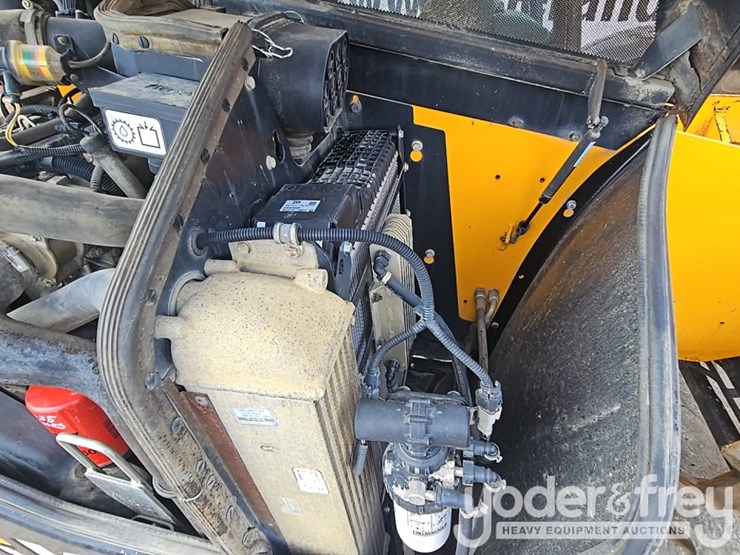 2014-jcb-507-42-image-22