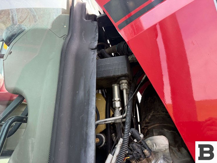 2014-case-ih-magnum-260-cvt-image-82