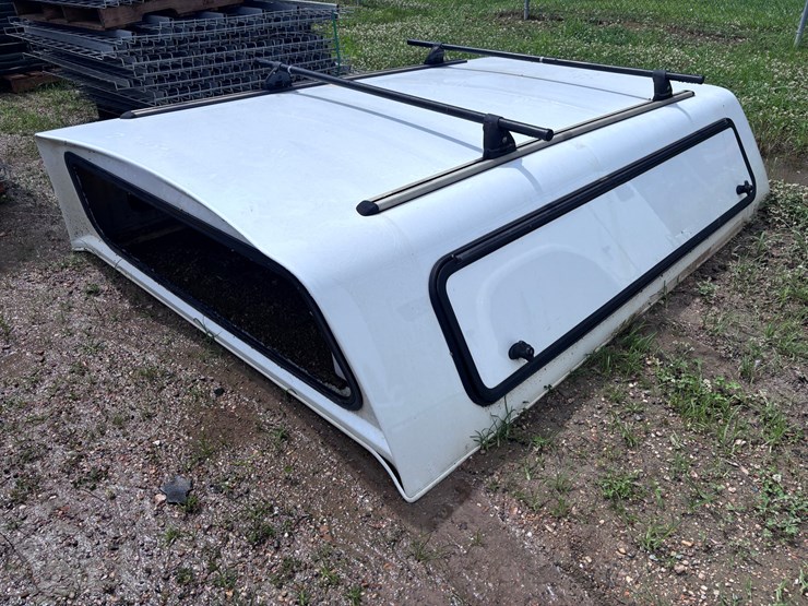 #31459-•-camper-shell-for-a-pickup-truck-image-1