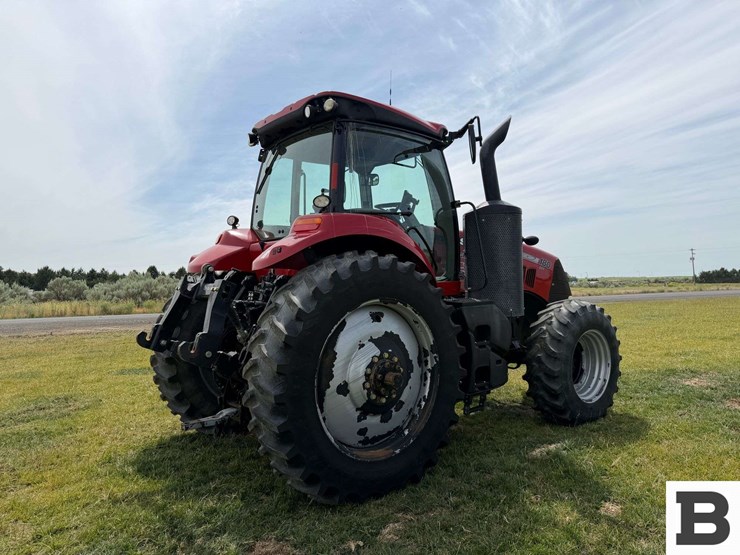 2015-case-ih-magnum-180-image-7