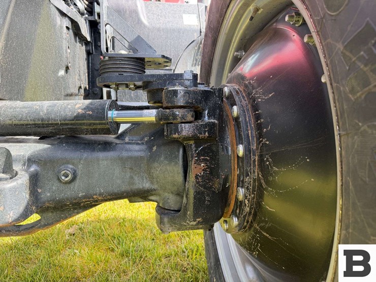 2013-case-ih-magnum-290-image-22