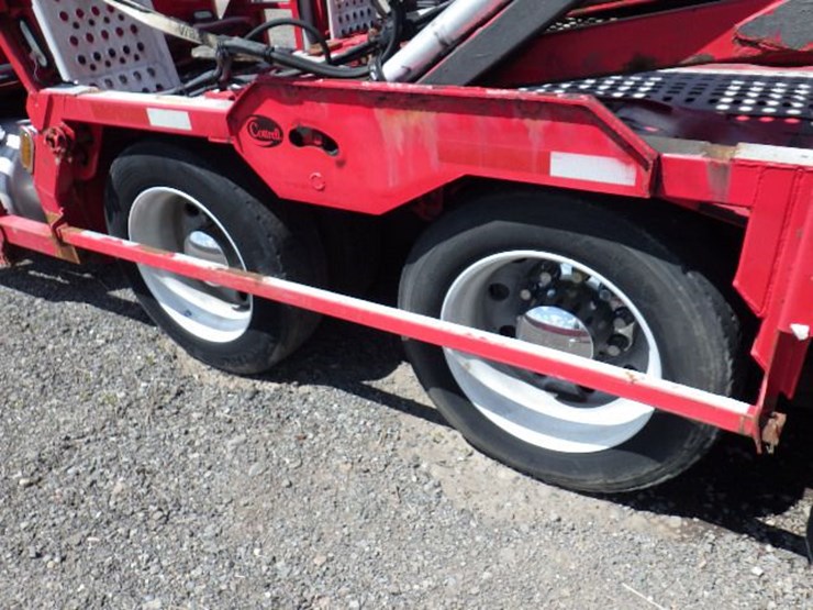 2015-peterbilt-389-image-17