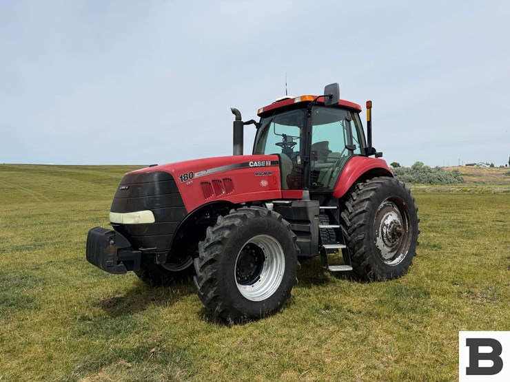 2010-case-ih-magnum-180-image-3