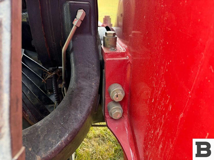 2015-case-ih-steiger-420-rowtrac-image-73