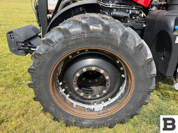 2017-case-ih-magnum-250-cvt-image-38