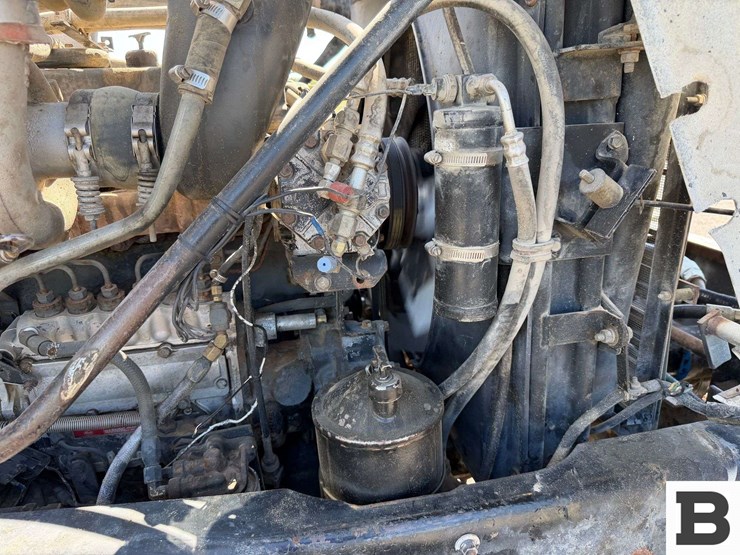 1990-mack-rd688s-image-68
