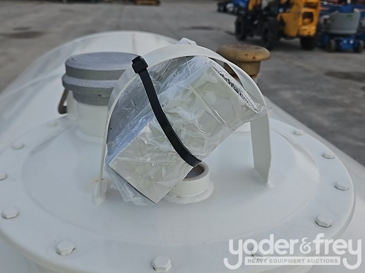 unused-2026-am---tank-2300-image-11
