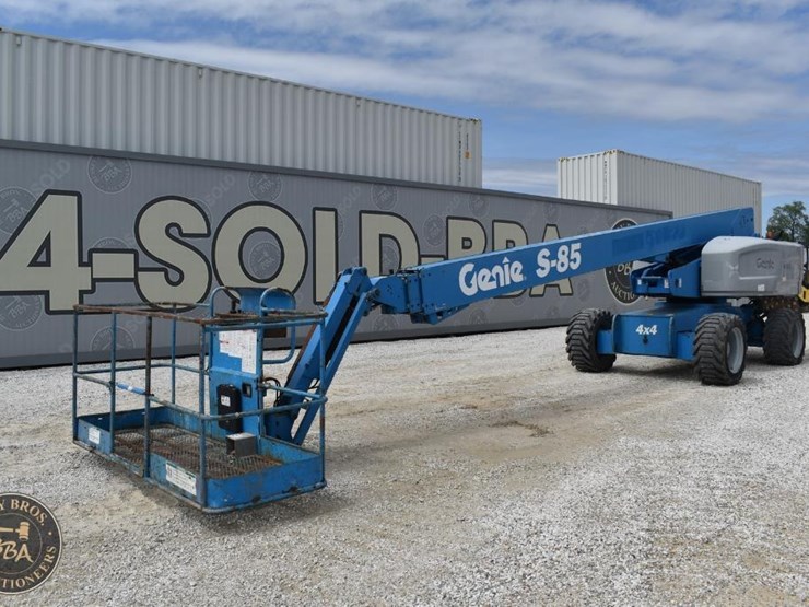 2013-genie-s85-image-1