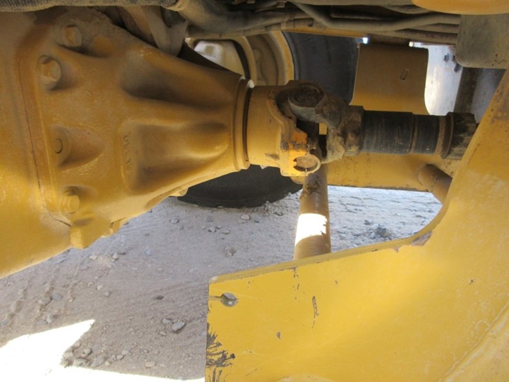 2013-caterpillar-420f-image-29