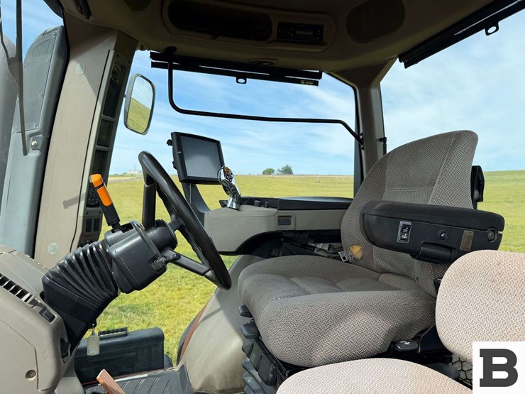 2014-case-ih-magnum-290-image-89