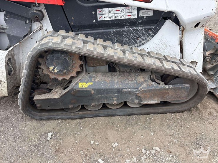 2021-bobcat-t64-image-6
