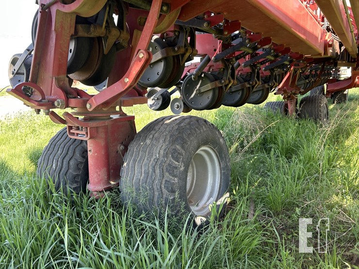 2015-case-ih-1265-image-14