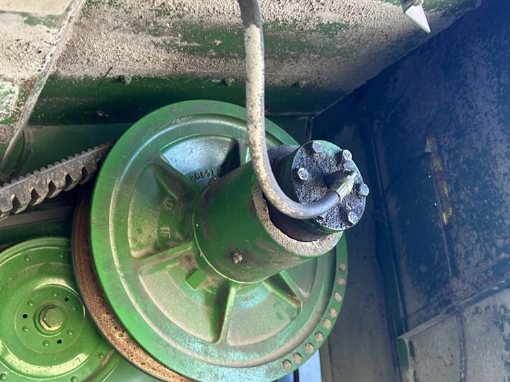 1995-john-deere-9600-image-58