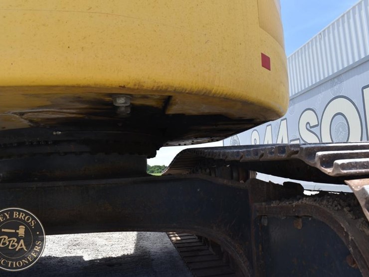 2015-komatsu-pc308us-lc-3e0-image-42