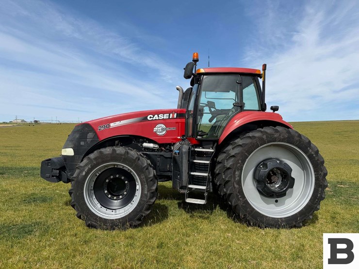2013-case-ih-magnum-290-image-4