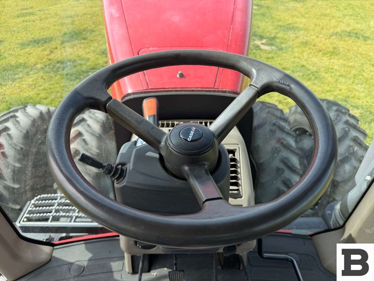 2012-case-ih-magnum-340-image-71