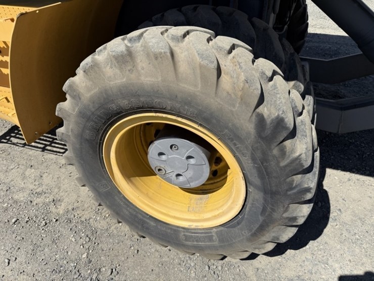 2004-volvo-ew180b-image-26