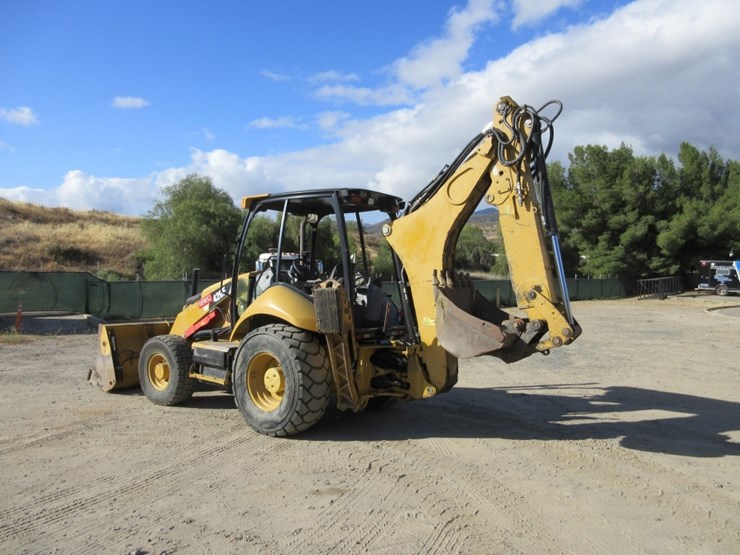 2013-caterpillar-420f-image-4