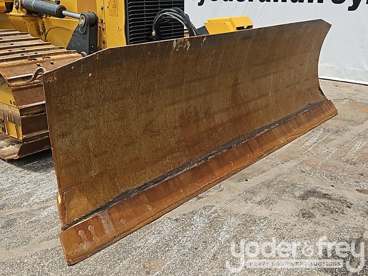 2019-deere-700k-image-13