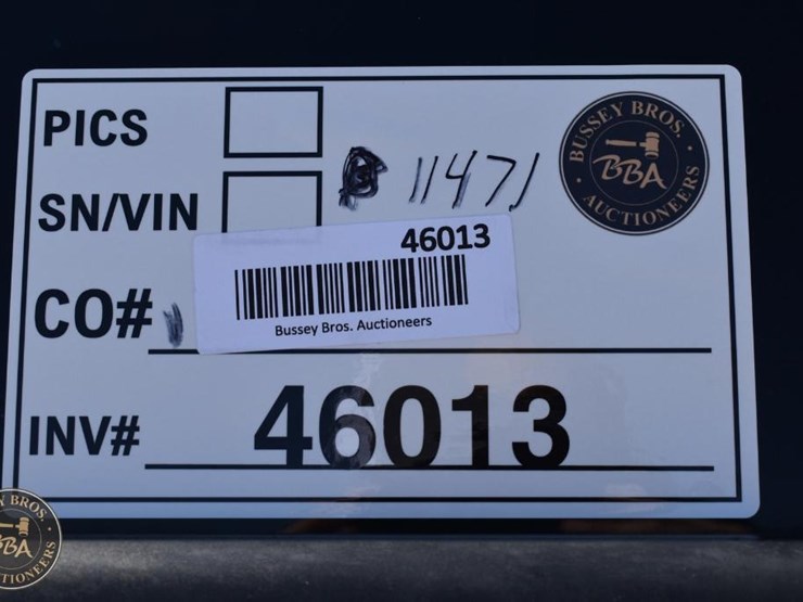 2013-ford-f150-platinum-image-39