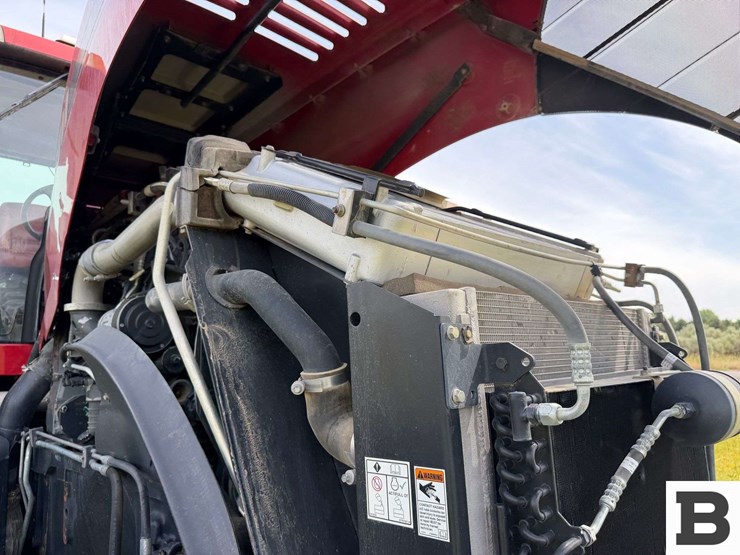 2014-case-ih-magnum-260-cvt-image-67