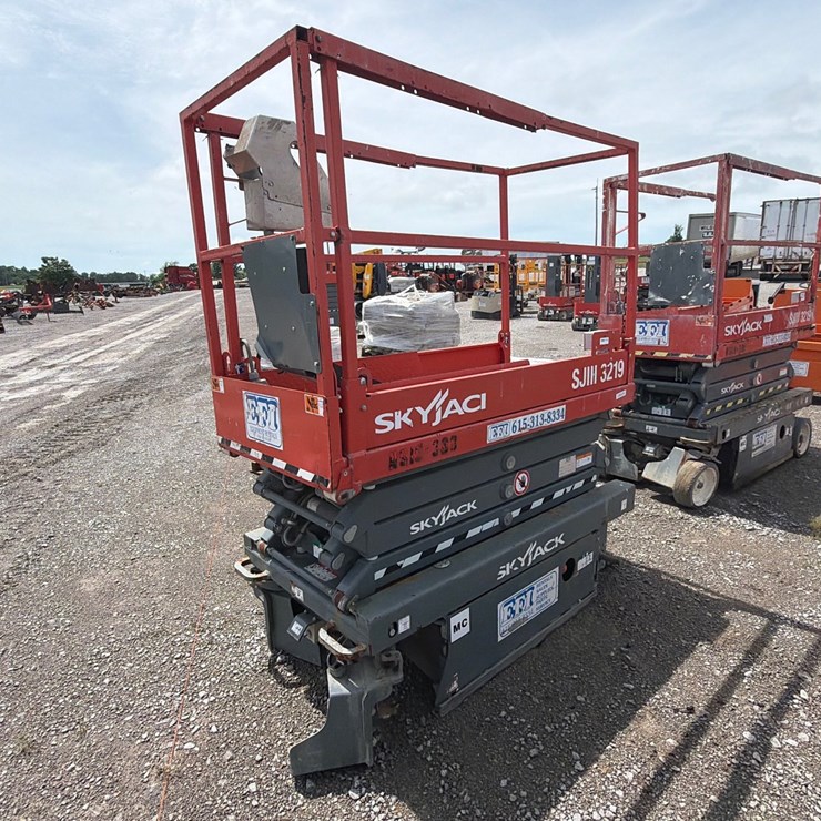 2019 SKYJACK SJIII3219
